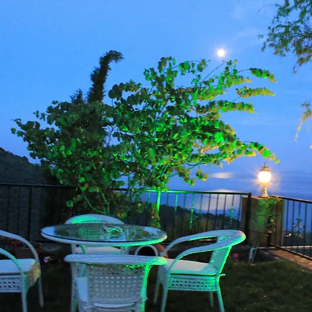 Gasthof Assos Kartal Yuvasi Sazlı